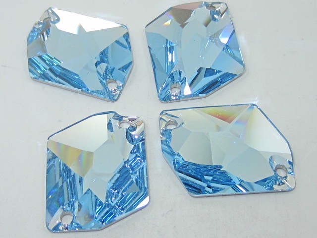 4pcs. COSMIC 20x16mm AQUAMARINE SEW ON FLATBACK European Rhinestones